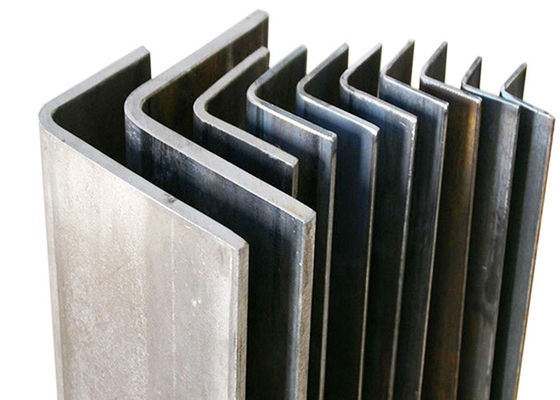 Het gelijke Ongelijke Vloeistaal verspert Warmgewalst Materieel Vormstaal